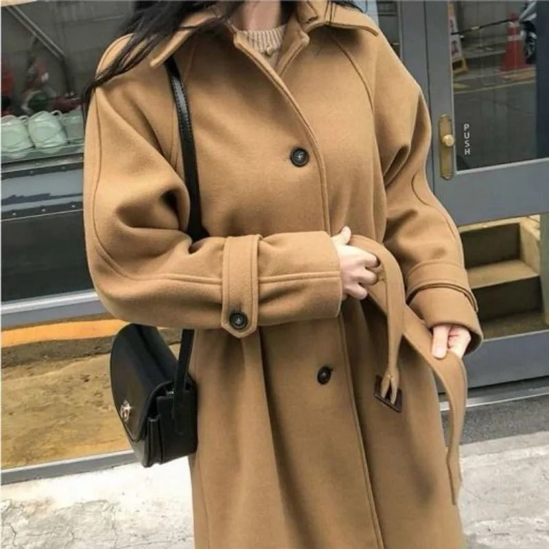 Eleganter langer Wintermantel für Damen