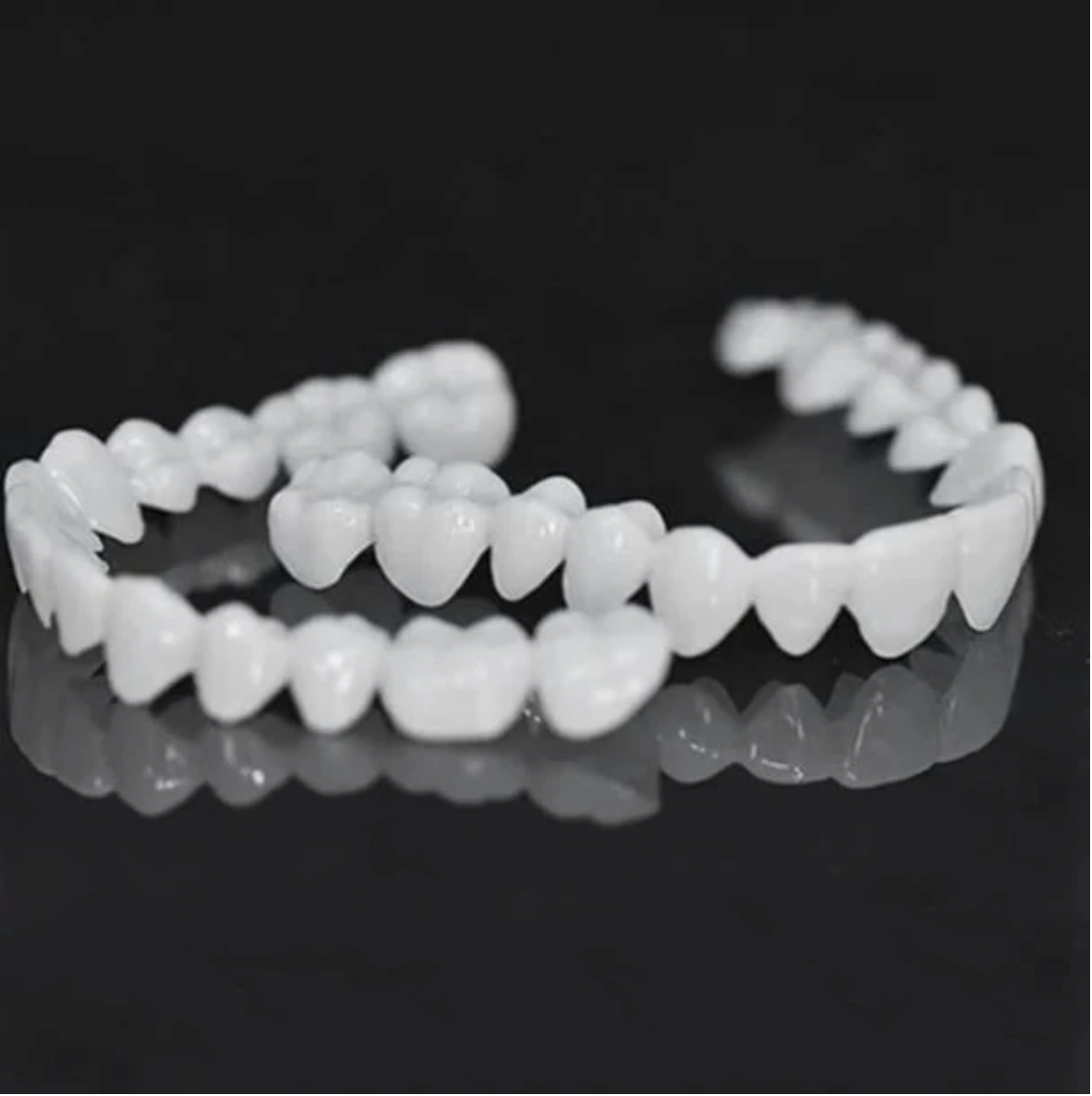 HappySmile Facetset | Wiederverwendbare Ober- und Unterfacetten für ein strahlendes Lächeln
