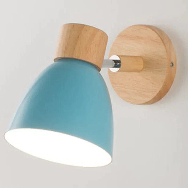 ChromaWood Skandinavische Design Wandleuchte Stilvoll