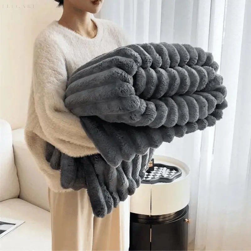 ComfortCuddle | Plüschige & Gemütliche Fleece-Decke