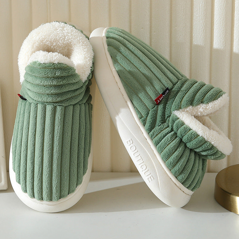 WohlfühlSchritt Fleece Hausschuhe | Bequeme und warme Winterbegleiter für Zuhause
