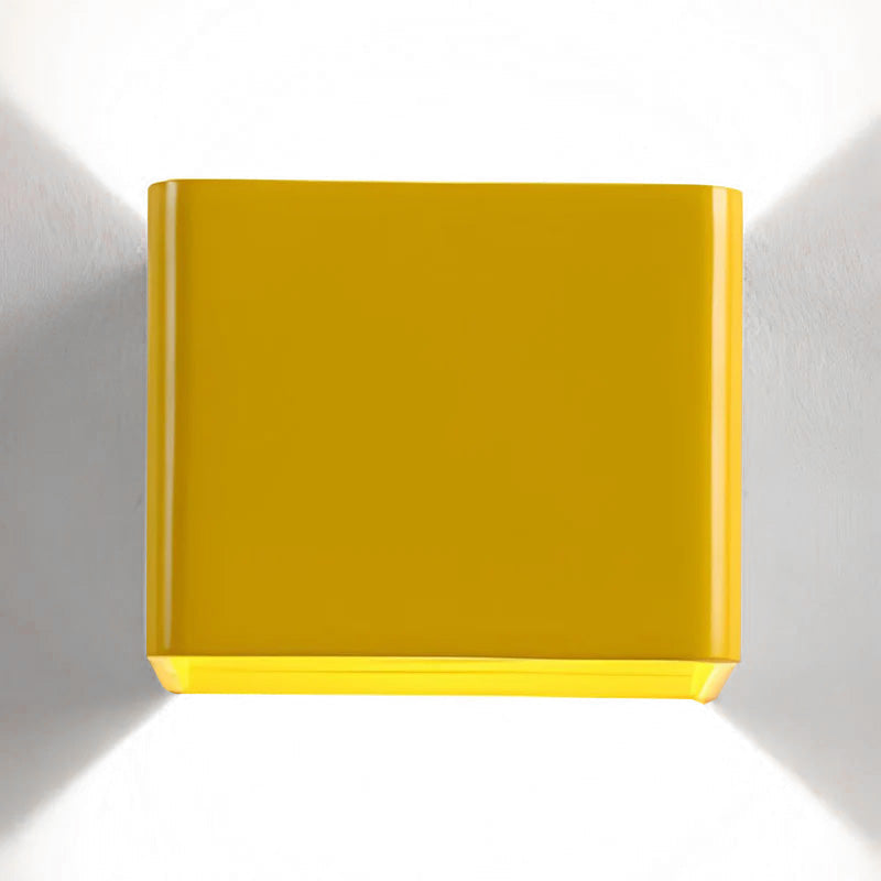 Cubbon Wandlampe – LED – Weiß – Kompakt – Modernes Design