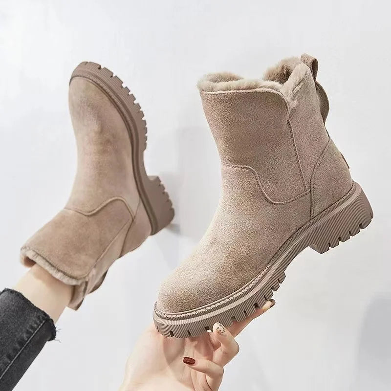 Warme Damen Winterstiefel Amara – Modische Mittelhohe Stiefel mit Weichem Futter