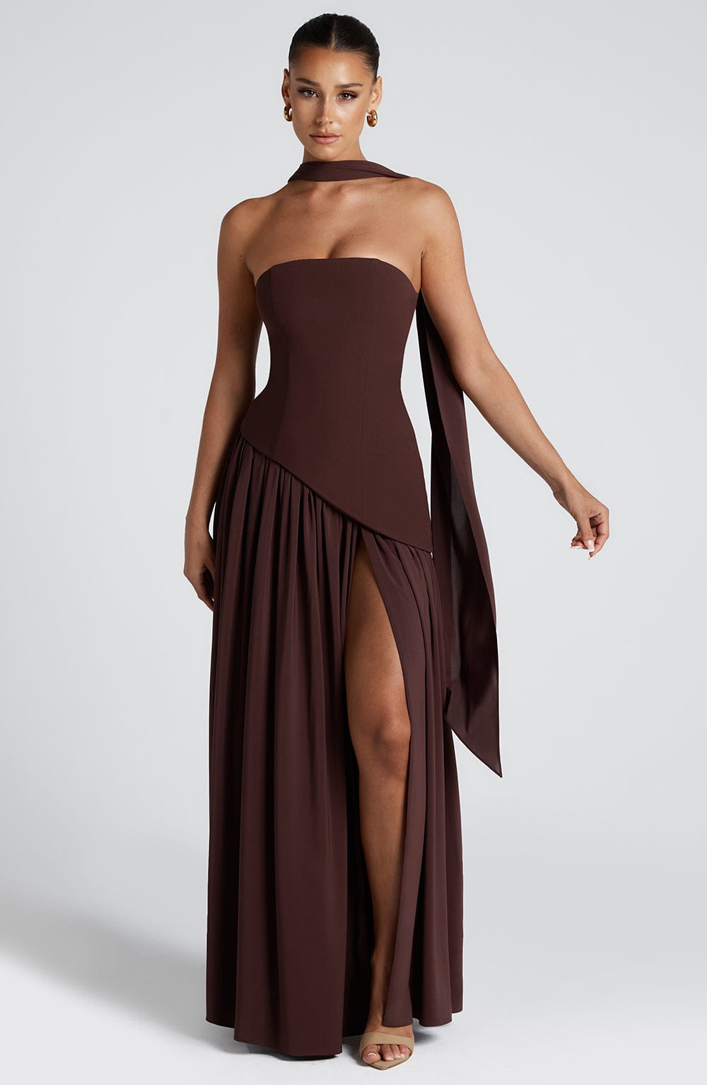 Tessa Luxe Maxikleid | Lässige, trägerlose Eleganz für jeden Anlass