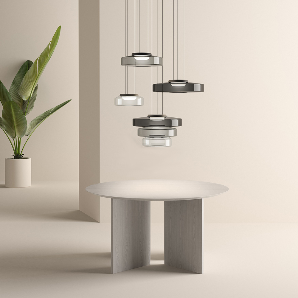 Glas Pendelleuchte im Bauhaus-Stil