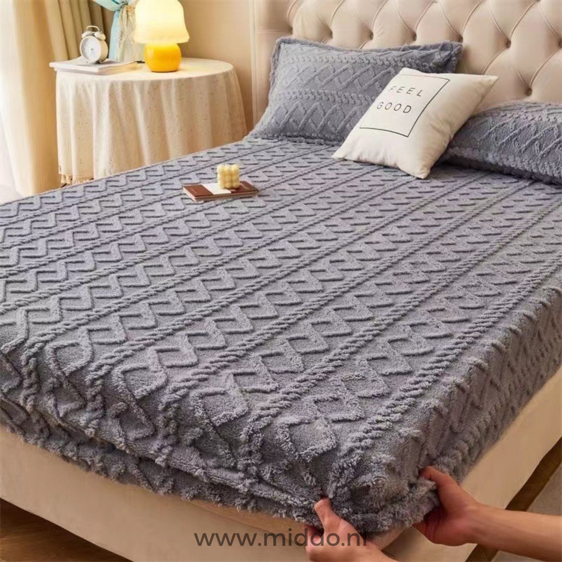 FleeceDream Spannbettlaken Set | Super bequem und weich mit gratis Kissenbezügen!