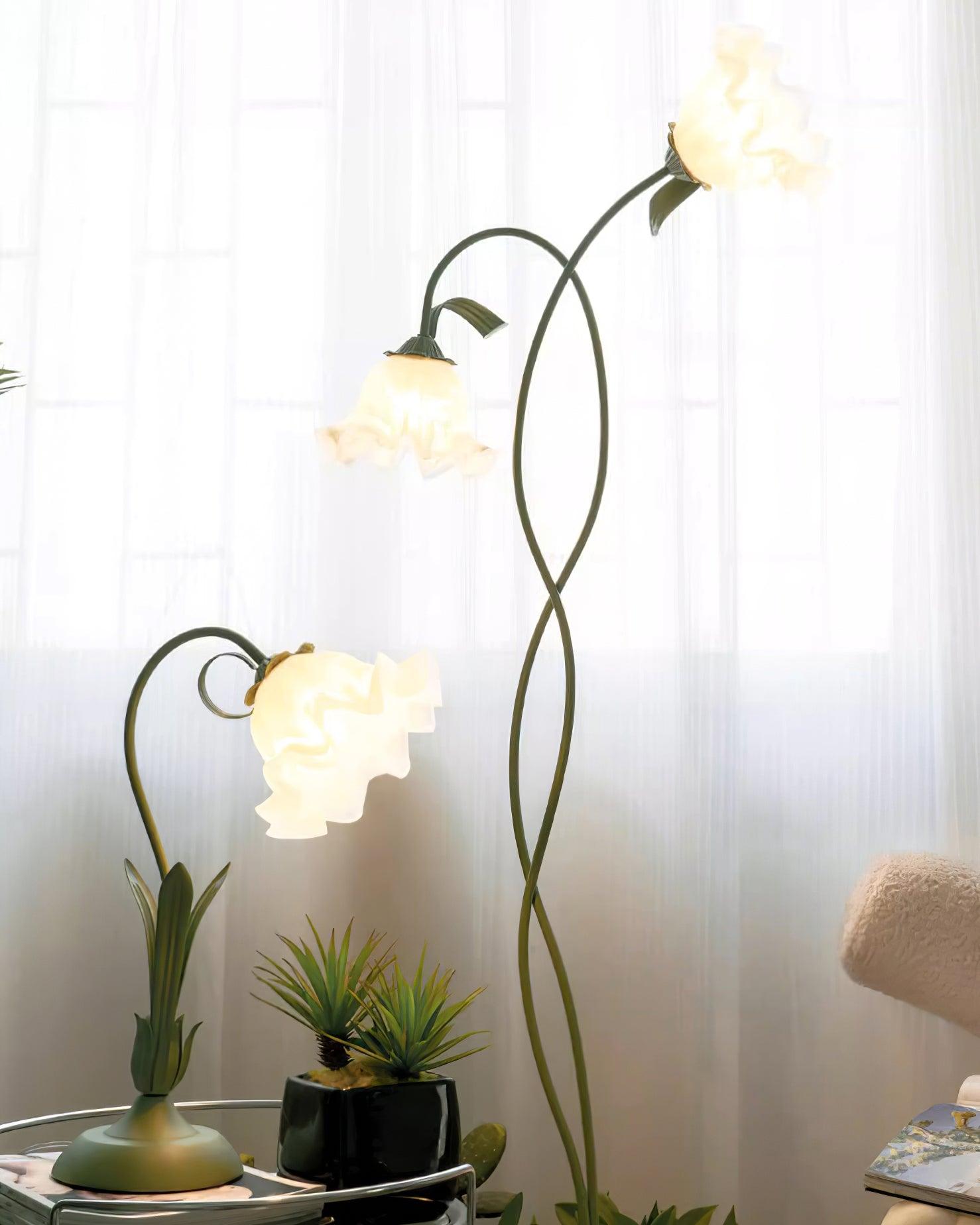 Calla Blumen Stehlampe