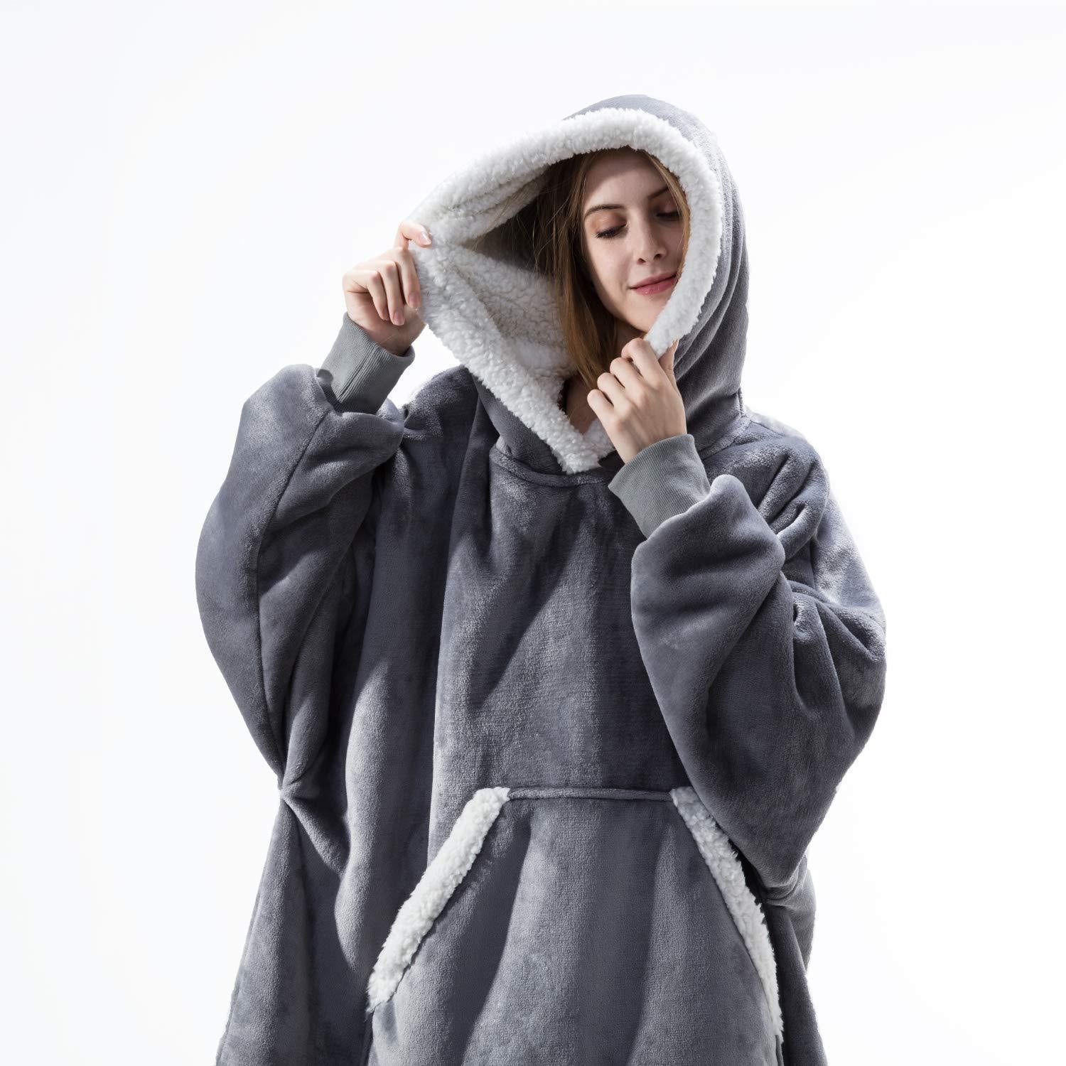 Ultraweiche Fleece- und Woll-Decke mit Kapuze für Komfort und Wärme zu Hause