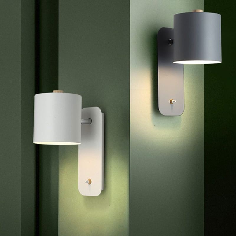 Frendorf | LED Wandleuchte mit Schalter | Modernes Metall Design