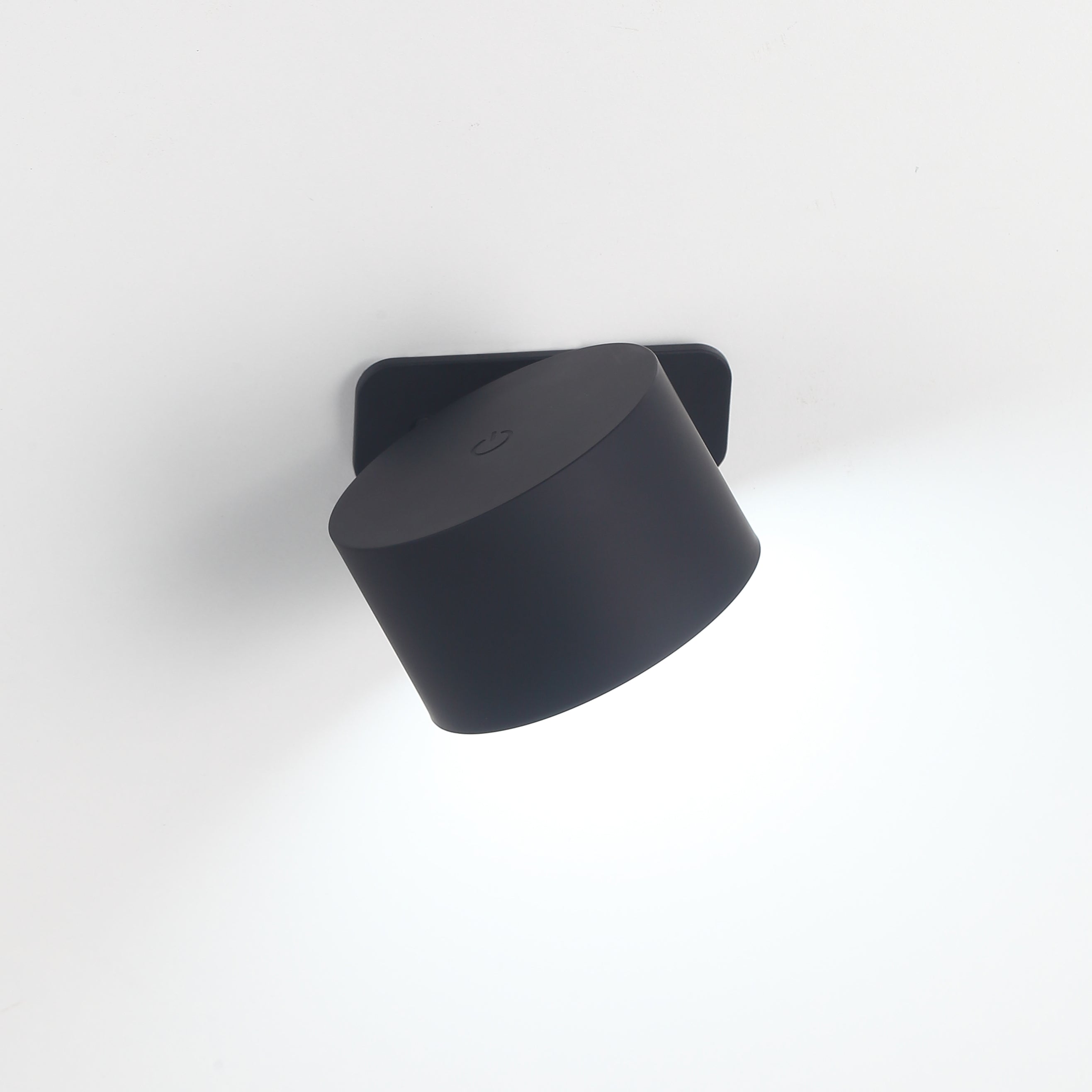 Ticky Magnetische Wandlampe Schwarz