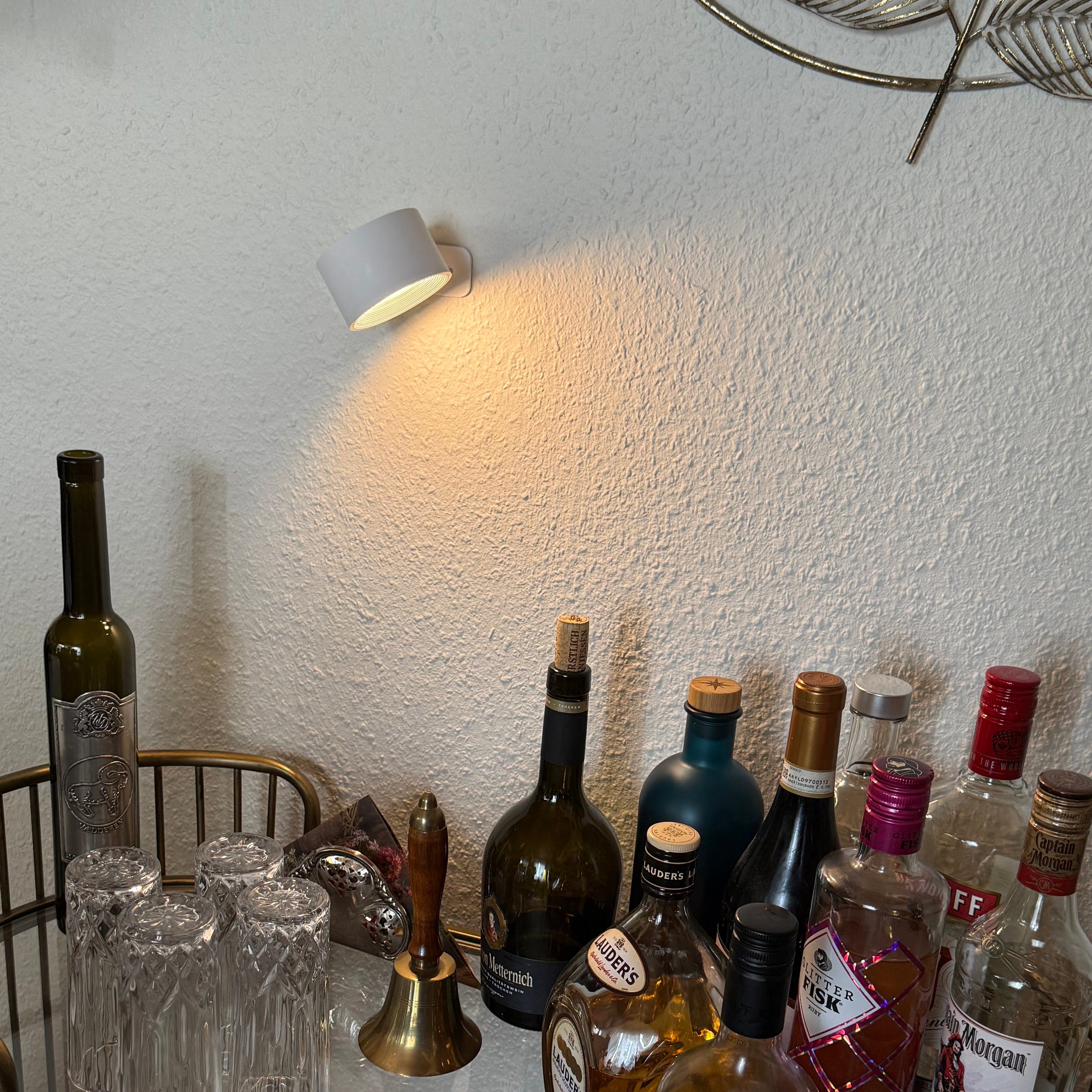 Ticky Magnetische Wandleuchte Weiß