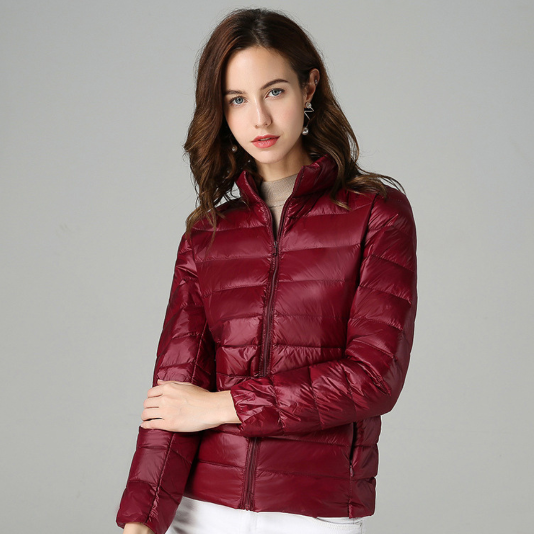 Ultraleichte Daunenjacke AeroWarm – Wasserdicht, Warm und Faltbar