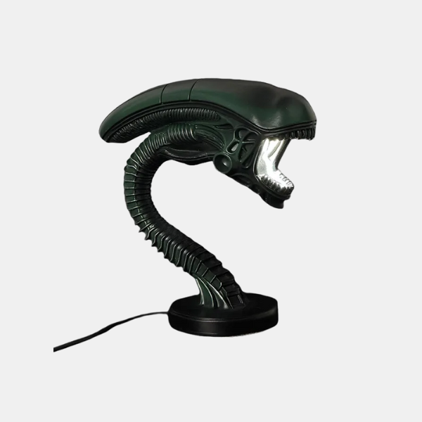 Alien Sci-Fi Schreibtischlampe aus Harz für eine Bedrohliche Beleuchtung