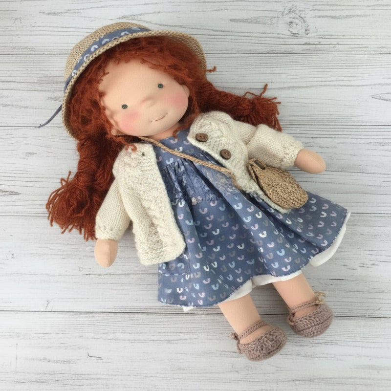 Elora Handgemachte Waldorf-Puppe – Natürliche Baumwoll-Kuschelpuppe für kreatives Spiel