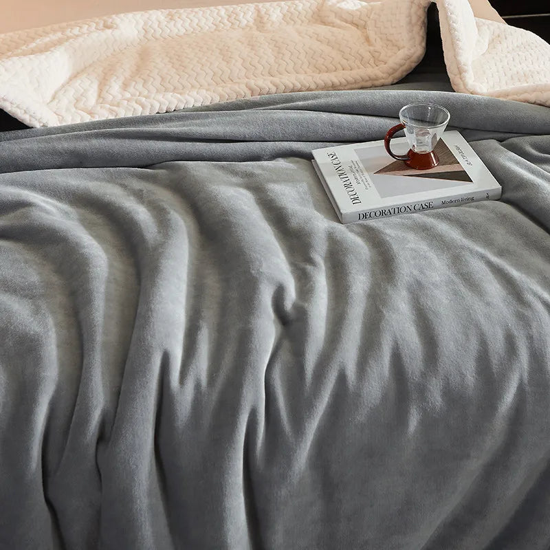 CozyLuxe Fleece-Decken – Weiche Winterdecke aus hochwertigem Polyester für Wärme und Komfort