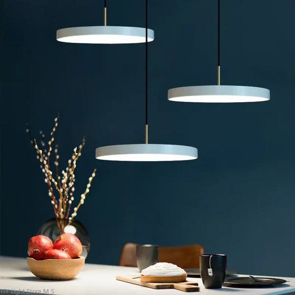 NordicGlow - Skandinavische Pendelleuchten für eine elegante Einrichtung