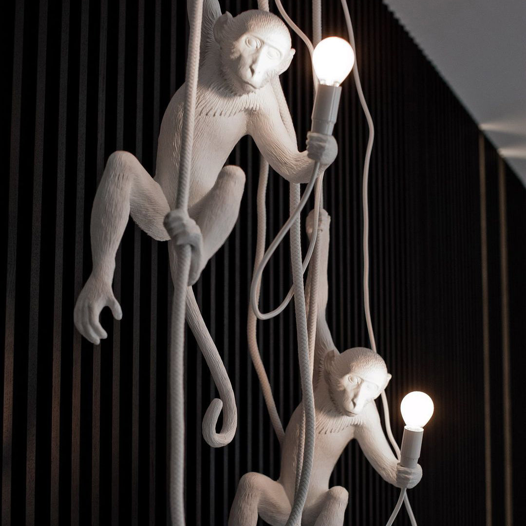 Frendorf | Affen Pendelleuchte | Skulpturales Design Objekt