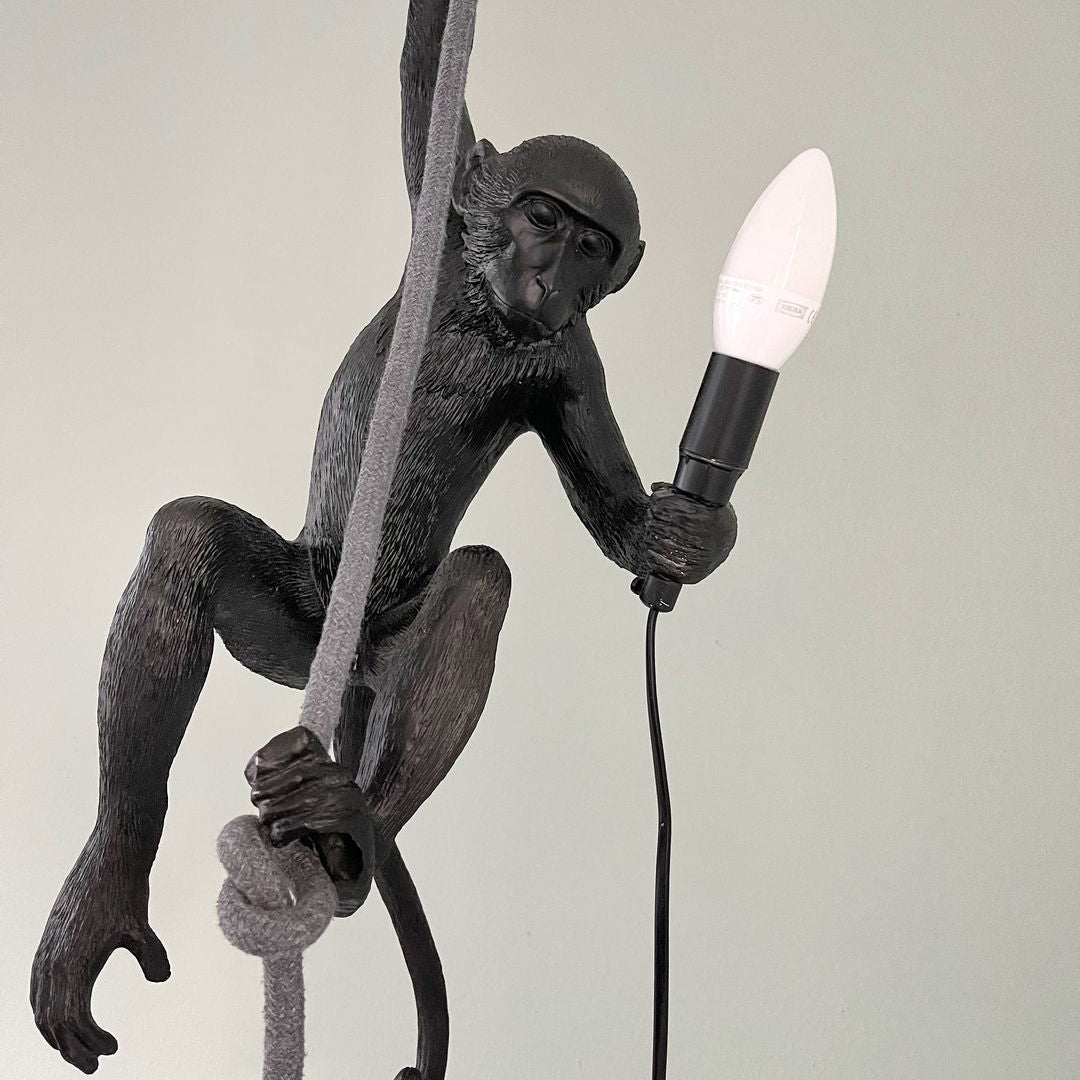 Frendorf | Affen Pendelleuchte | Skulpturales Design Objekt