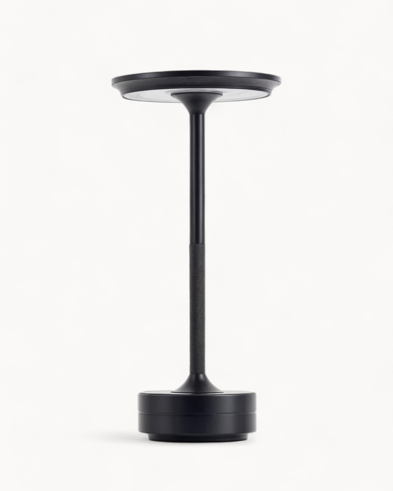 NordicaLight Luxe Drahtlose Tischlampe für Elegante Beleuchtung