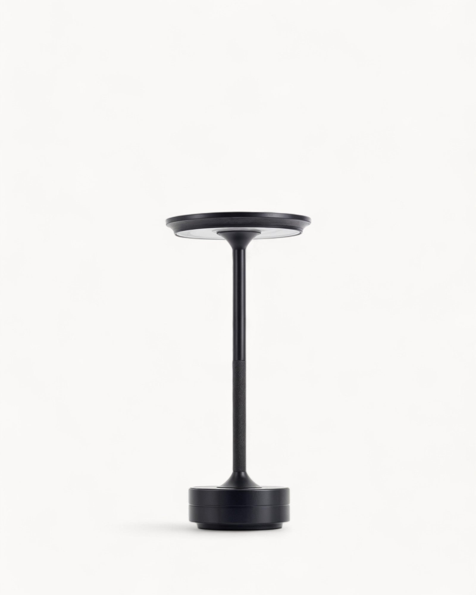 NordicaLight Luxe Drahtlose Tischlampe für Elegante Beleuchtung