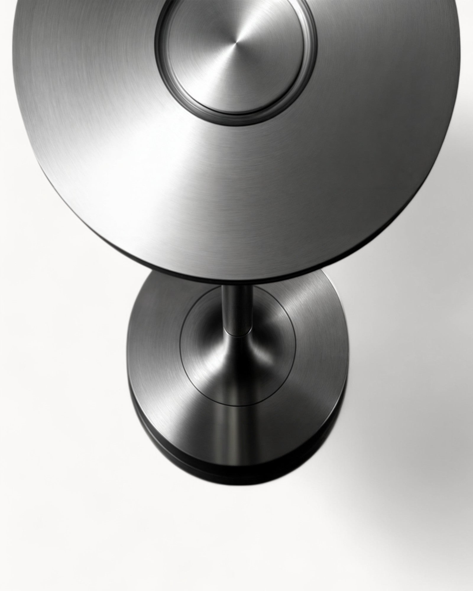 NordicaLight Luxe Drahtlose Tischlampe für Elegante Beleuchtung