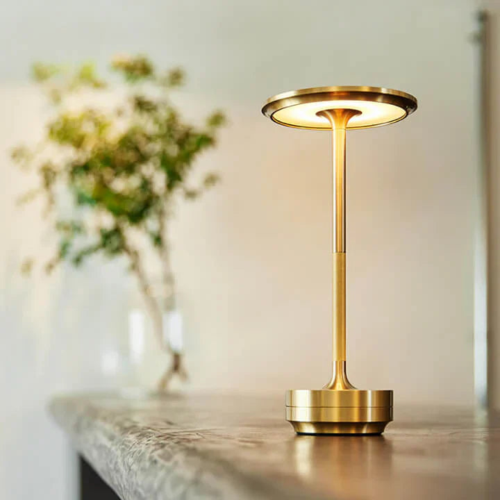 NordicaLight Luxe Drahtlose Tischlampe für Elegante Beleuchtung