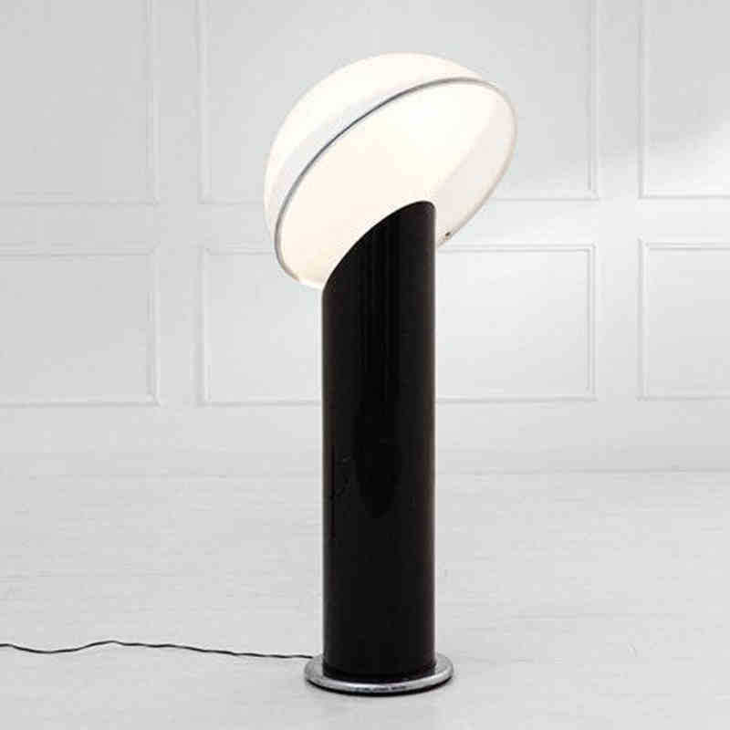 Moderne Halbrunde Stehlampe