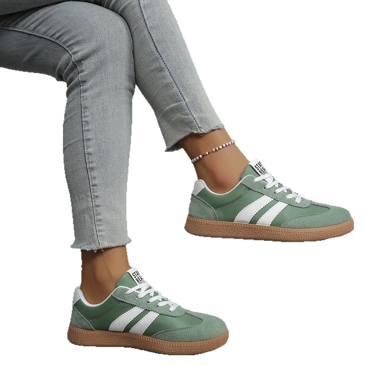 Schicke orthopädische Sneakers mit einzigartigem Design