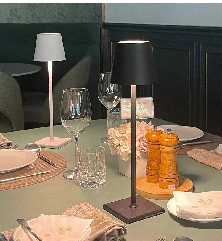 NORDIA | Drahtlose Aufladbare Tischlampe