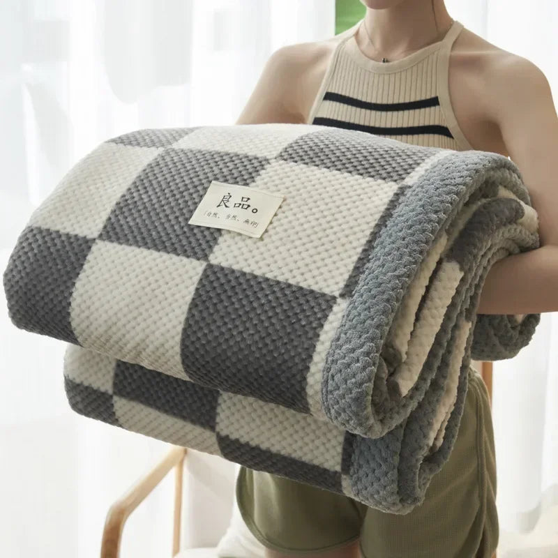 Karierte Decke – Weiche Plaid für Sofa und Bett mit Klassischem Schachbrettmuster