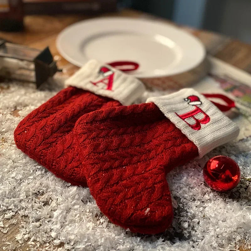 Weihnachtsstrumpf mit Initial – Personalisierter Weihnachtsstrumpf für Weihnachtsdekoration