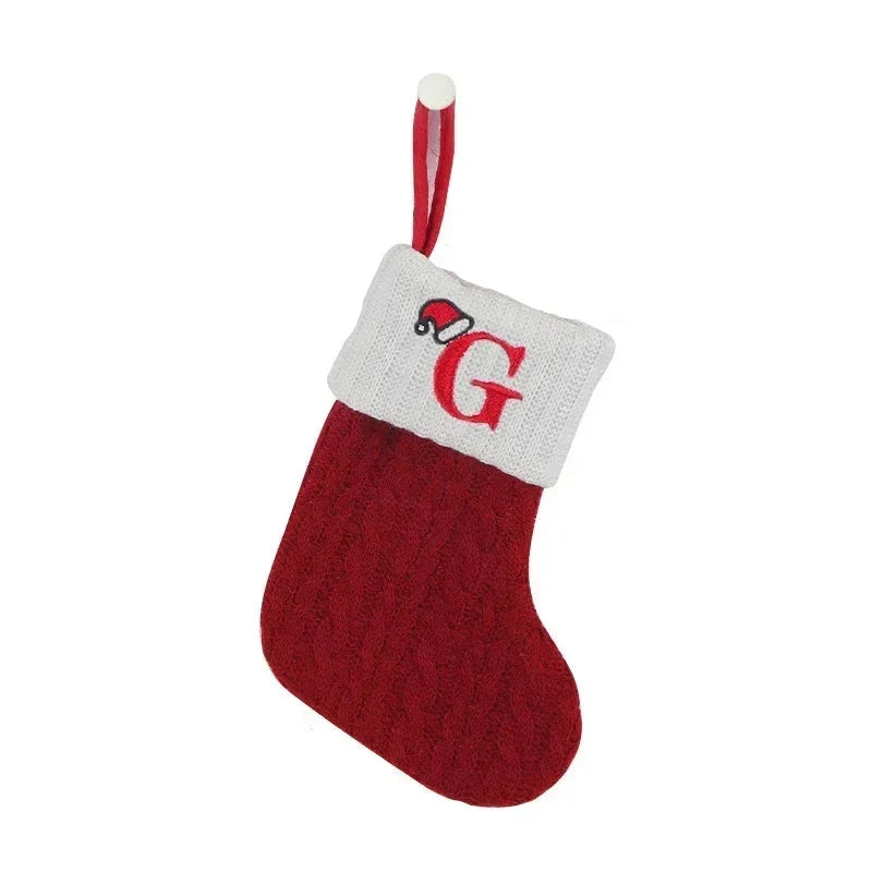 Weihnachtsstrumpf mit Initial – Personalisierter Weihnachtsstrumpf für Weihnachtsdekoration