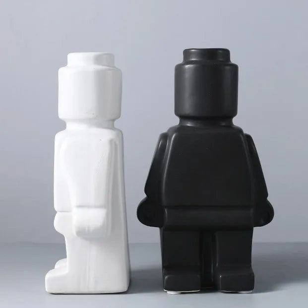 Innovative Roboter-Vase - Einzigartiger Blickfang für die Wohnraumgestaltung