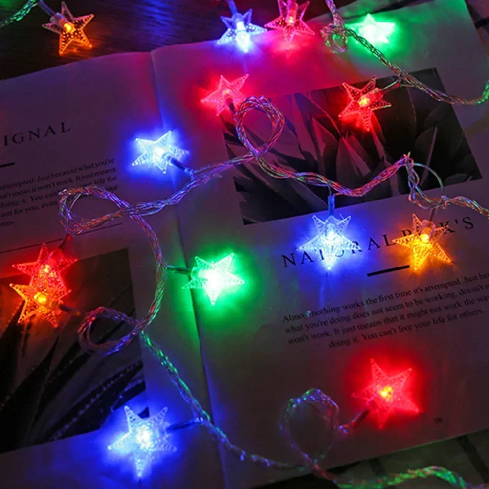 Sternen LED Weihnachtsbeleuchtung – Dekorativer Lichtervorhang für Innen und Außen