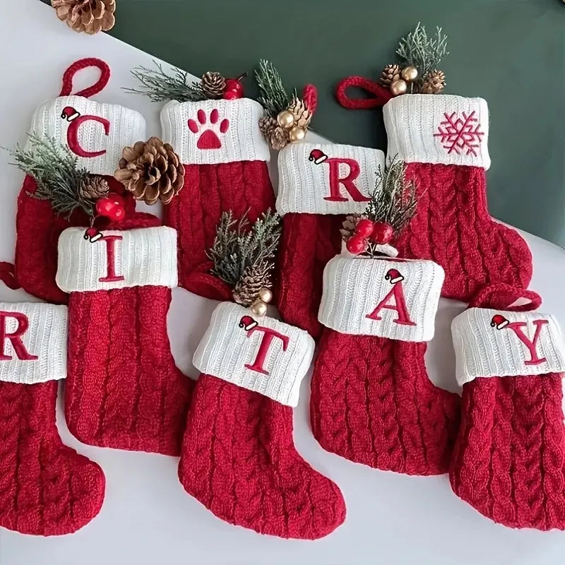 Weihnachtsstrumpf mit Initial – Personalisierter Weihnachtsstrumpf für Weihnachtsdekoration