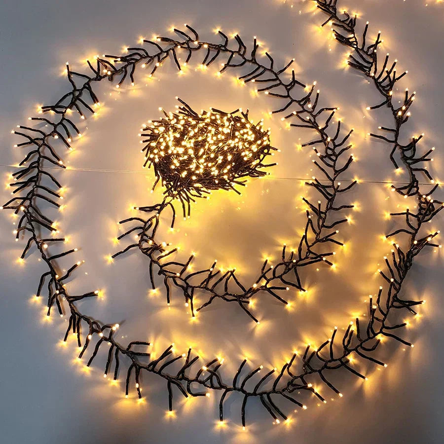 LumaLine Weihnachtsbeleuchtung – 10 Meter LED-Lichtschlauch mit 1000 Warmweißen Lichtern für Innen und Außen