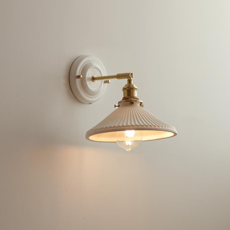 Vintage Japanische Keramik Messing 1-Licht Wandlampe