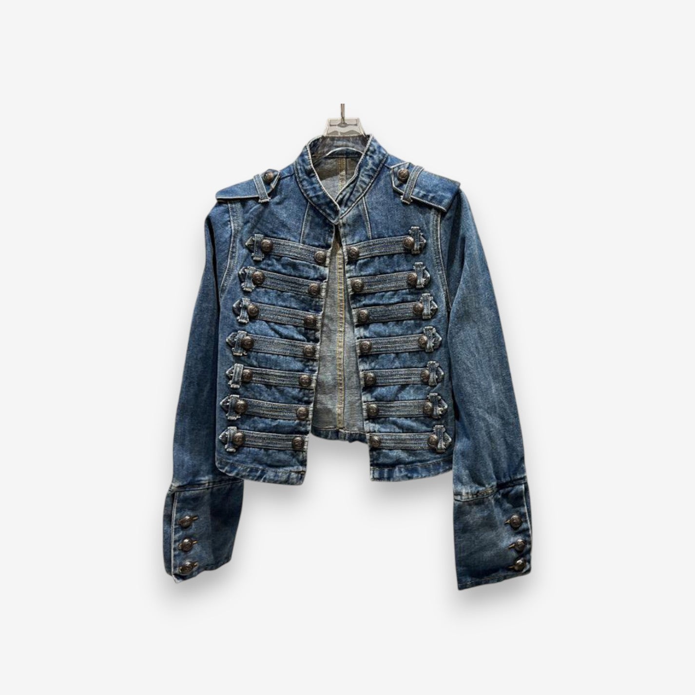 Damenjeansjacke mit Knöpfen und Stehkragen