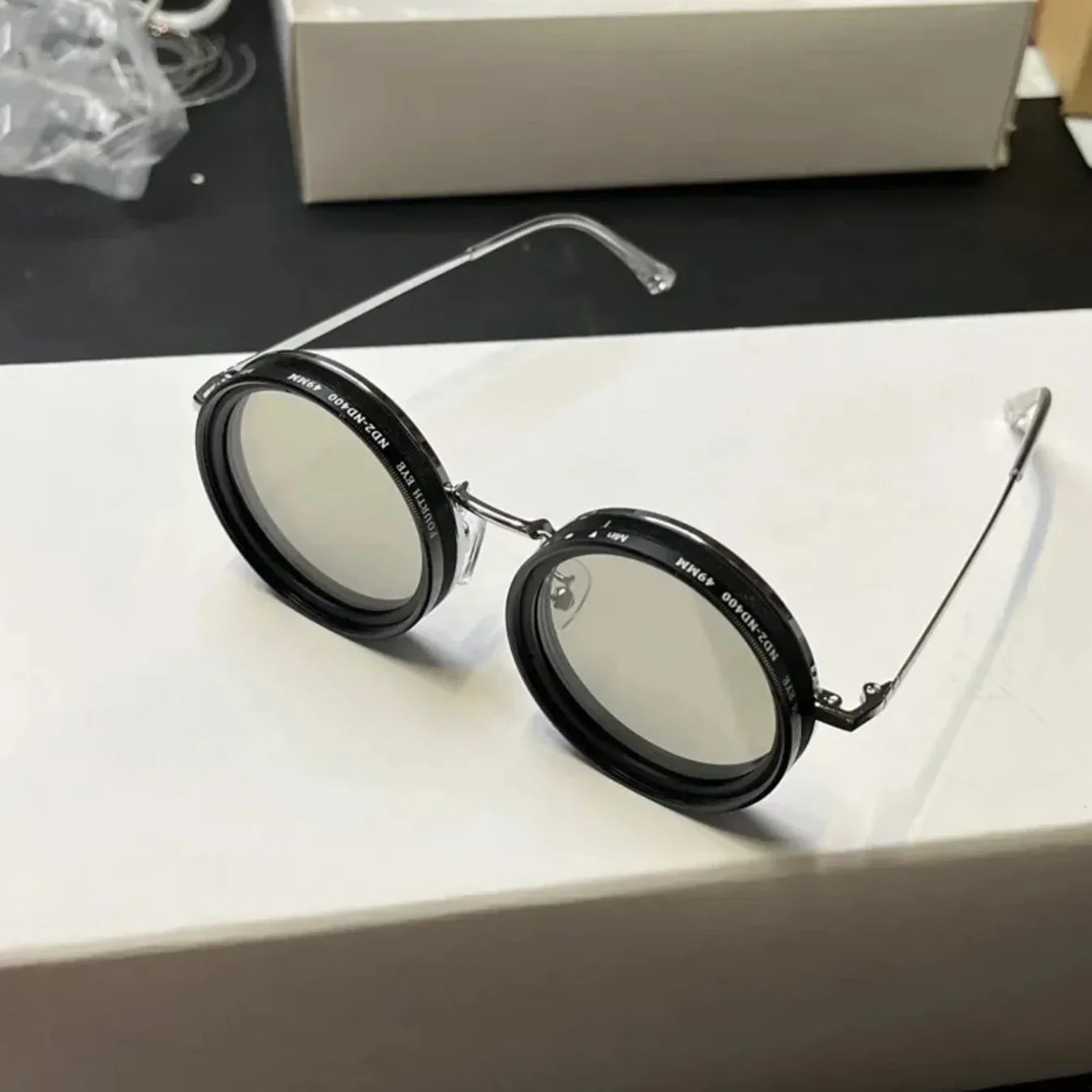 ShadowSunglasses | Sonnenbrillen mit Schwarzen Gläsern Stilvoller UV-Schutz Mode