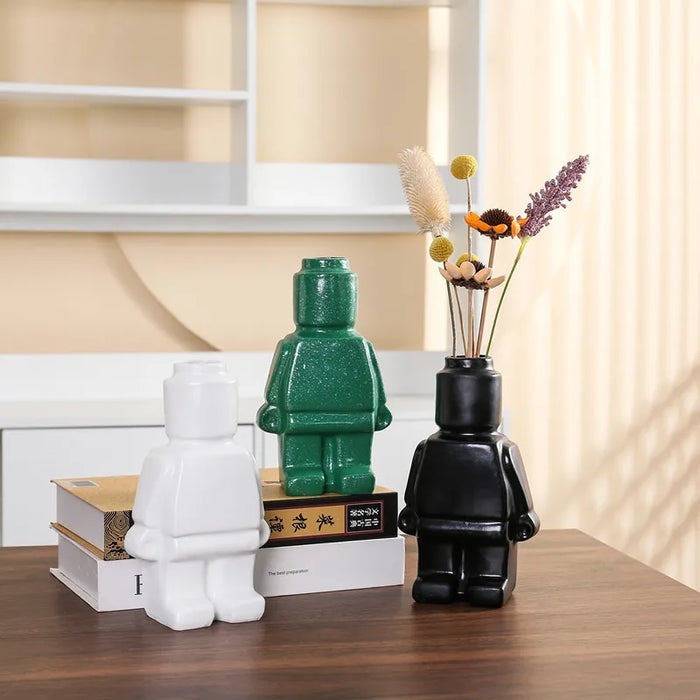 Innovative Roboter-Vase - Einzigartiger Blickfang für die Wohnraumgestaltung