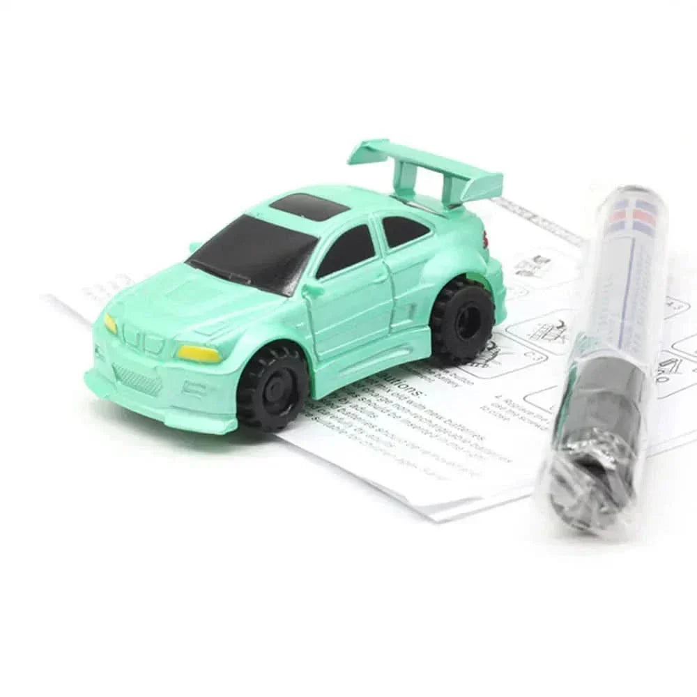 Das magische Auto, das deinen Zeichnungen wie von Zauberhand folgt