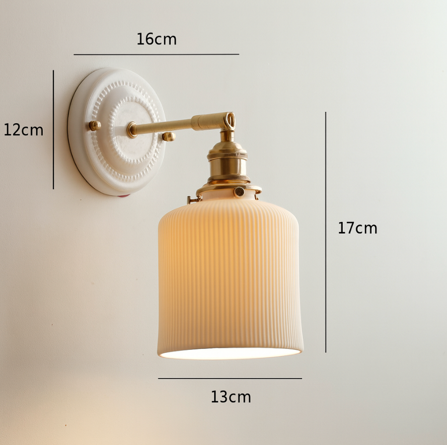Vintage Japanische Keramik Messing 1-Licht Wandlampe