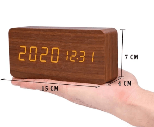 WoodSense LED-Holzuhr – Sprachgesteuert & Stilvoll für jeden Raum