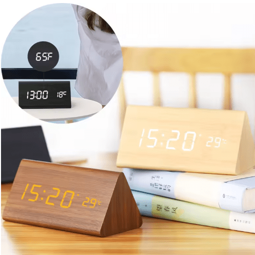 WoodSense LED-Holzuhr – Sprachgesteuert & Stilvoll für jeden Raum