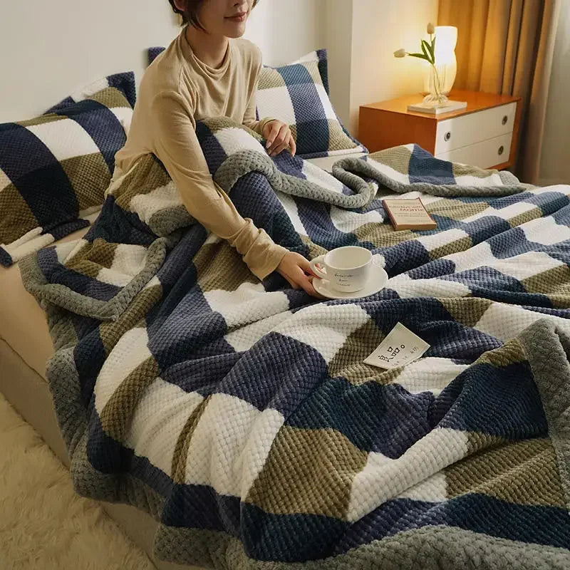 Karierte Decke – Weiche Plaid für Sofa und Bett mit Klassischem Schachbrettmuster