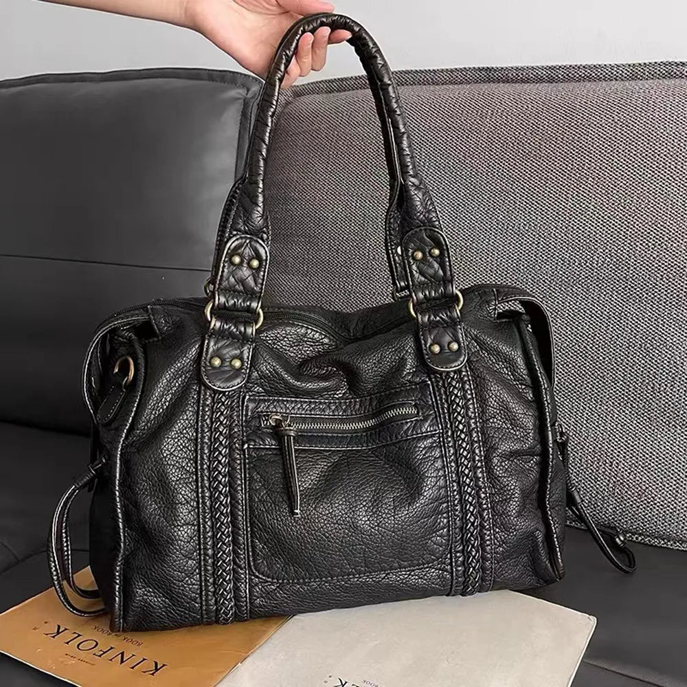 Schwarze Handtasche für den Unterricht – Retro-Eleganz und moderne Praktikabilität