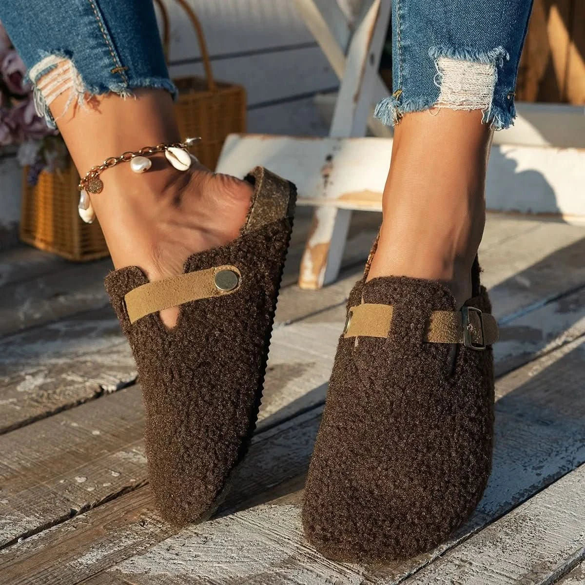 CONTRORTLUXE – Luxuriöse Schafwollschuhe für ultimativen Winterkomfort