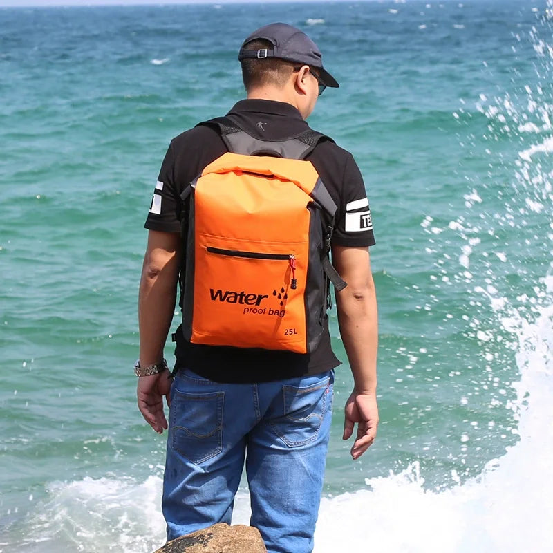 AquaGuard Rucksack 25L | Wasserdichte und atmungsaktive Rucksack für Kajak, Trekking und Outdoor-Abenteuer