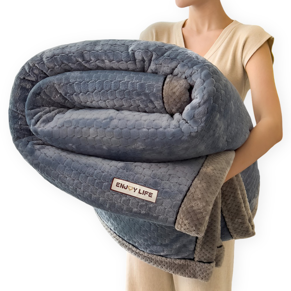 Weiche Fleece-Decke mit Patchwork-Muster – Warme Winterdecke aus 300–350 g/m²