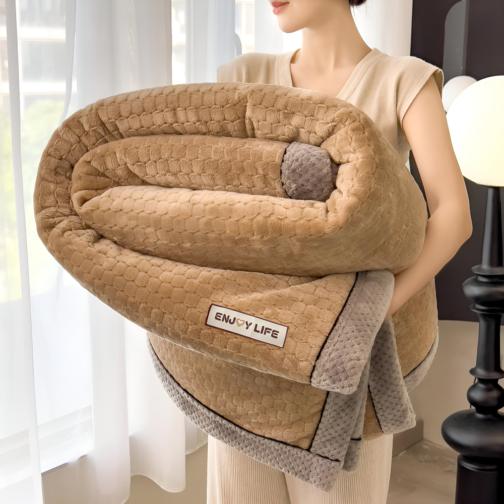 Weiche Fleece-Decke mit Patchwork-Muster – Warme Winterdecke aus 300–350 g/m²